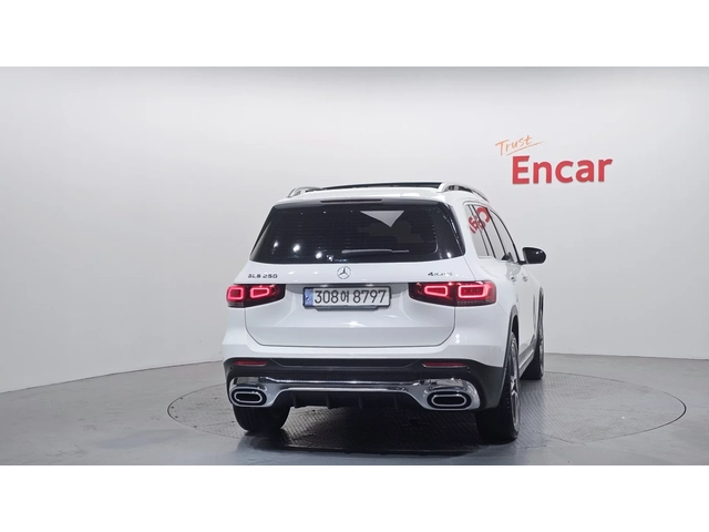 Mercedes-Benz GLB 250 4MATIC| AMG PACK| КАМЕРА| ОПЦИЯ ЗА ЛИЗИНГ - автомобили, коли, обяви за нови и употребявани 3