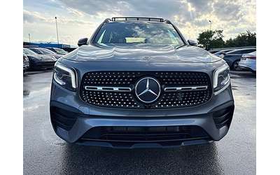 mercedes-benz-glb-250 - 0