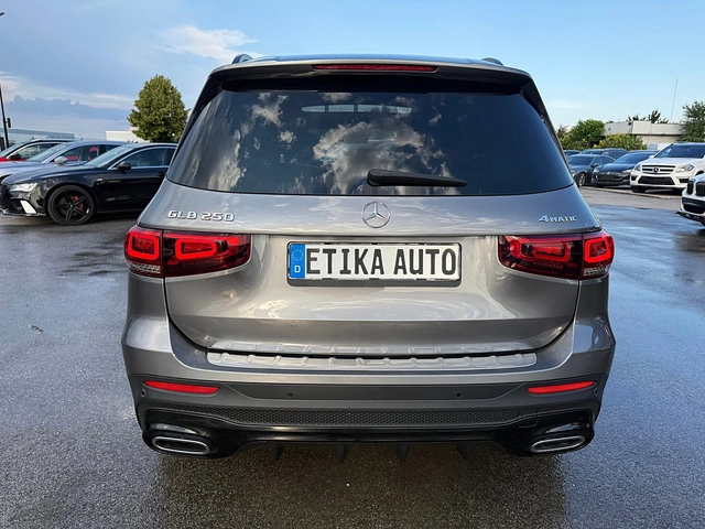 Mercedes-Benz GLB 250 AMG-4x4-DISTRONIK-BURMESTER-360KAMERI-PANORAMA-FUL - автомобили, коли, обяви за нови и употребявани 4
