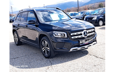 mercedes-benz-glb - 2