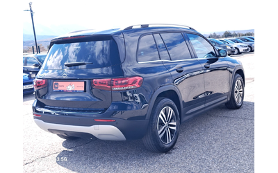 mercedes-benz-glb - 4