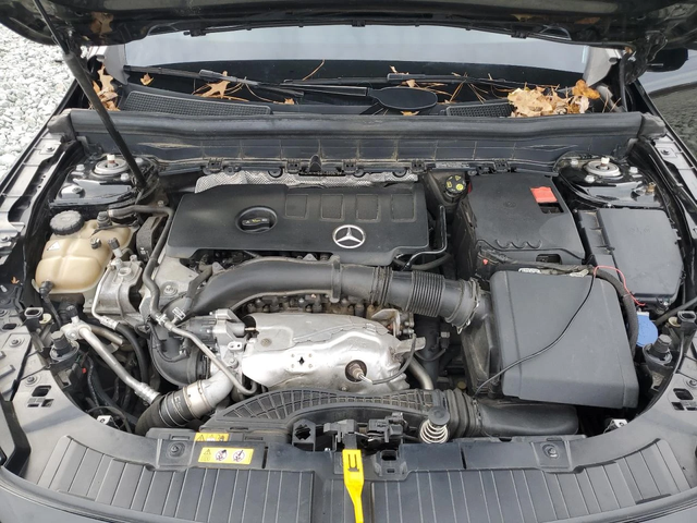 Mercedes-Benz GLB 250 4MATIC* DISTRONIC* 360* ПОДГРЕВ* АЛКАНТАРА* - автомобили, коли, обяви за нови и употребявани 11