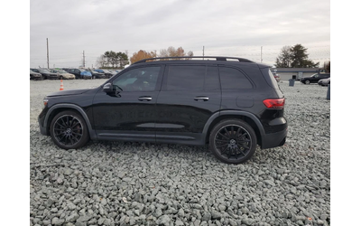 mercedes-benz-glb - 1