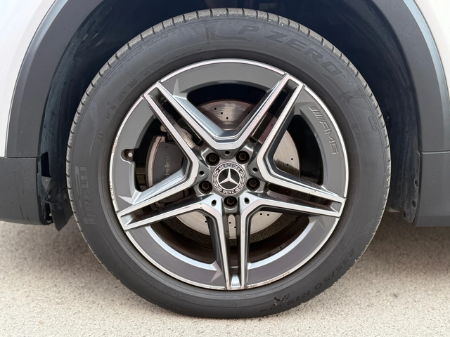 Mercedes-Benz GLB HeadUp* КАМЕРА* CARBON* КАТО НОВА* TOP - автомобили, коли, обяви за нови и употребявани 14