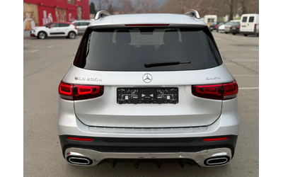 mercedes-benz-glb - 2