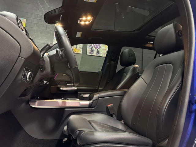 Mercedes-Benz GLB * GLB250 / GLB250 4MATIC * CARFAX * ЦЕНА ДО БГ - автомобили, коли, обяви за нови и употребявани 8