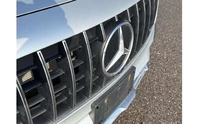 mercedes-benz-glb - 3