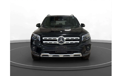 mercedes-benz-glb - 1