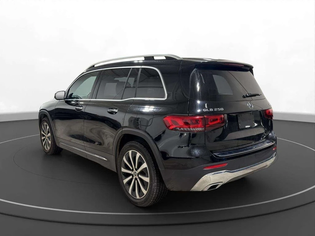 Mercedes-Benz GLB * GLB250 4M * CARFAX * ЦЕНА ДО БГ - автомобили, коли, обяви за нови и употребявани 4