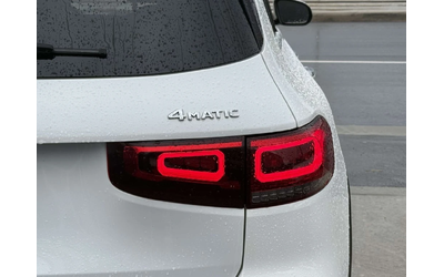 mercedes-benz-glb - 5