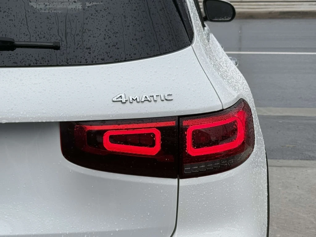 Mercedes-Benz GLB * GLB250 4M * CARFAX * ЦЕНА ДО БГ - автомобили, коли, обяви за нови и употребявани 5