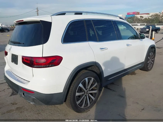 Mercedes-Benz GLB | ЦЕНА ДО БЪЛГАРИЯ | - автомобили, коли, обяви за нови и употребявани 3