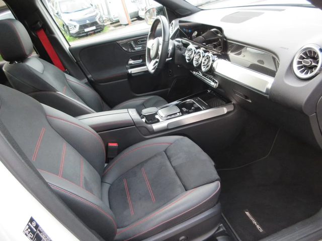 Mercedes-Benz GLB 35 AMG 4Matic - автомобили, коли, обяви за нови и употребявани 11