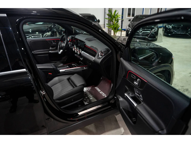 Mercedes-Benz GLB 250I 4MATIC DISTRONIC ПАНОРАМА 360 ЛИЗИНГ 100% - автомобили, коли, обяви за нови и употребявани 12