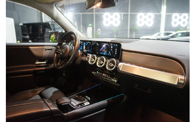 Mercedes-Benz GLB 220D 4 MATIC FULL AMG LINE ЛИЗИНГ 100% - автомобили, коли, обяви за нови и употребявани 13