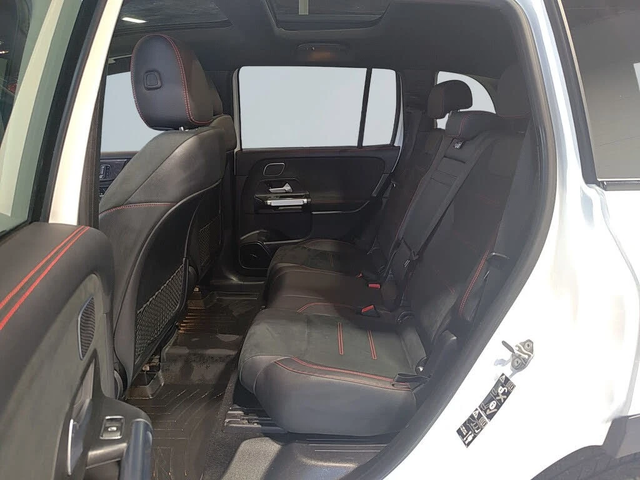 Mercedes-Benz GLB * АвтоКредит * (ЦЕНА ДО БГ) - автомобили, коли, обяви за нови и употребявани 16