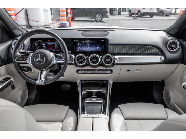 Mercedes-Benz GLB 250* 4MATIC* АвтоКредит* (ЦЕНА ДО БГ) - автомобили, коли, обяви за нови и употребявани 6