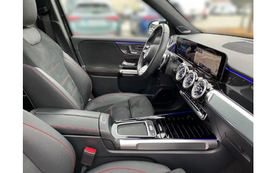 mercedes-benz-glb - 3