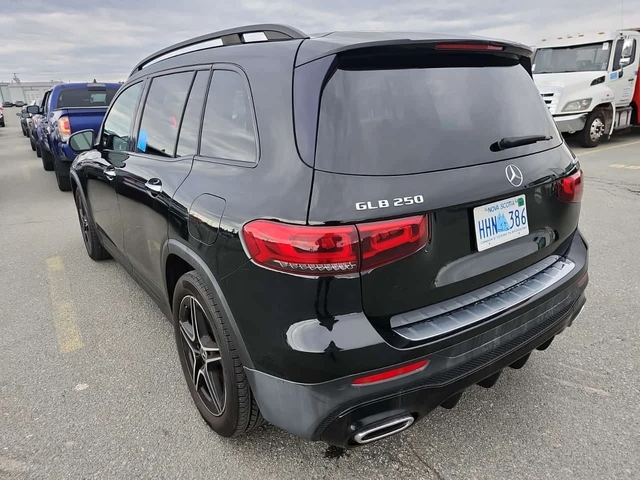 Mercedes-Benz GLB * 250 * DISTRONIC* AMBIENT* ПОДГРЕВИ* - автомобили, коли, обяви за нови и употребявани 3
