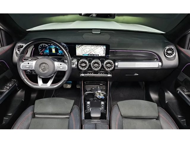 Mercedes-Benz GLB АМГ | 4MATIC | ПОДГРЕВИ - автомобили, коли, обяви за нови и употребявани 5