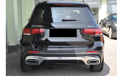 mercedes-benz-glb-glb-200d-4matic-amg-line - 3