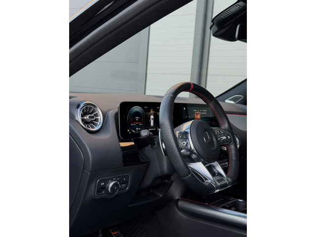 Mercedes-Benz GLB35AMG 35 AMG* 4MATIC* НАЛИЧНА В БГ* ПОДГРЕВ* - автомобили, коли, обяви за нови и употребявани 11