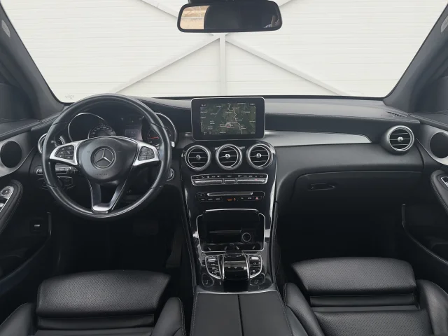 Mercedes-Benz GLC 2.2d AMG 4x4/9G-tronic/Airmatic/Собствен лизинг - автомобили, коли, обяви за нови и употребявани 12
