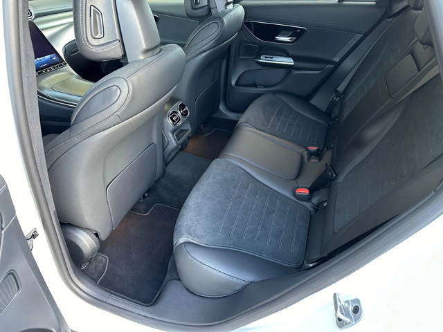 Mercedes-Benz GLC 200 AMG 4Matic В гаранция - автомобили, коли, обяви за нови и употребявани 8