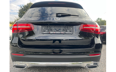 mercedes-benz-glc-220 - 4