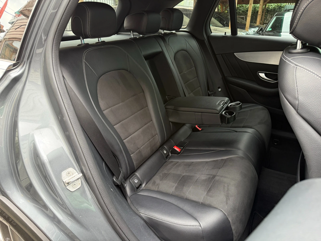 Mercedes-Benz GLC 220 D* AMG* СЕРВИЗНА КНИЖКА С ПЪЛНА ИСТОРИЯ В МЕРЦЕДЕС - автомобили, коли, обяви за нови и употребявани 7