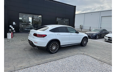 mercedes-benz-glc-220 - 3