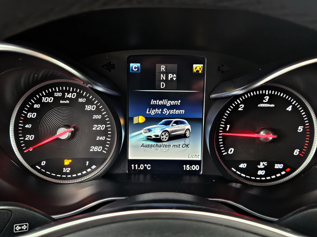 Mercedes-Benz GLC 220 AMG/9G TRONIC/GERMANY/AIRMATIC/BURMESTER/LIZING - автомобили, коли, обяви за нови и употребявани 7