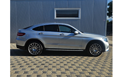 mercedes-benz-glc-220 - 3