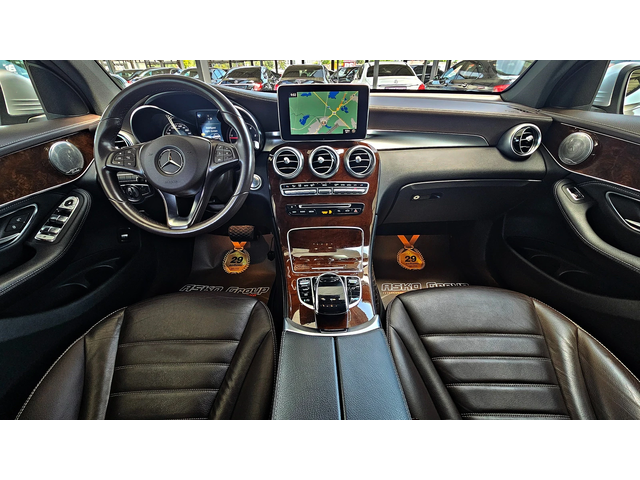 Mercedes-Benz GLC 220 COUPE/AMG/GERMANY/360CAMERA/AMBIENT/AIRMATIC/LIZIN - автомобили, коли, обяви за нови и употребявани 8