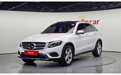 mercedes-benz-glc-220 - 0