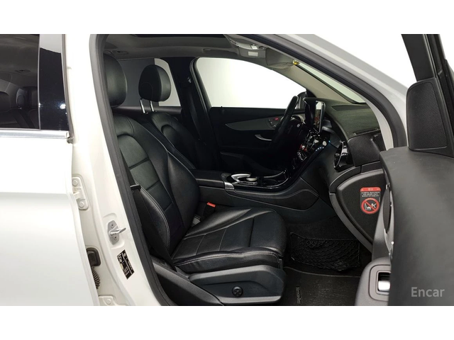 Mercedes-Benz GLC 220 ПАМЕТ* КОЖА* КАМЕРА* 4 ПОДГРЕВА - автомобили, коли, обяви за нови и употребявани 8