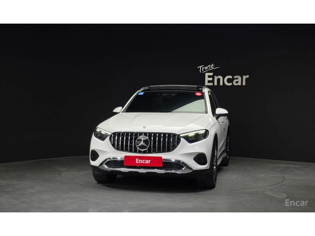 Mercedes-Benz GLC 220 d* AMG* HEAD-UP* 360 CAM* ПОДГРЕВ* ОБДУХВАНЕ* ПАНО - автомобили, коли, обяви за нови и употребявани 1