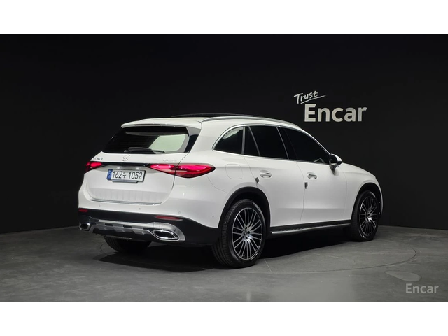 Mercedes-Benz GLC 220 d* AMG* HEAD-UP* 360 CAM* ПОДГРЕВ* ОБДУХВАНЕ* ПАНО - автомобили, коли, обяви за нови и употребявани 3