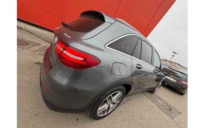 mercedes-benz-glc-220 - 3
