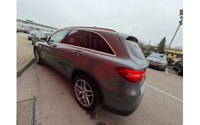 mercedes-benz-glc-220 - 5