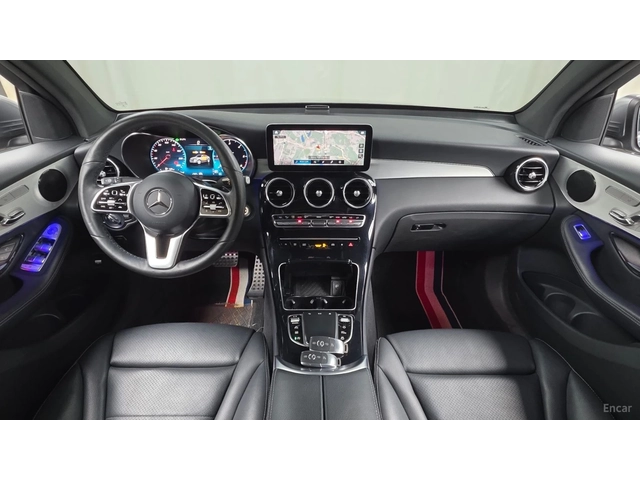 Mercedes-Benz GLC 220 AMG* DIGITAL* ПОДГРЕВ* HEADUP* CAMERA - автомобили, коли, обяви за нови и употребявани 4