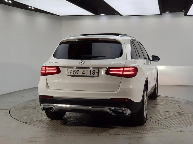 Mercedes-Benz GLC 220 d 4MATIC - автомобили, коли, обяви за нови и употребявани 2