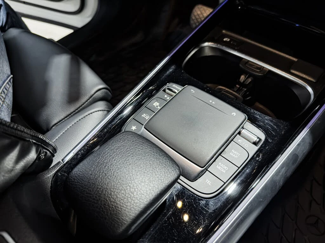 Mercedes-Benz GLC 250 4MATIC* АвтоКредит* (ЦЕНА ДО БГ) - автомобили, коли, обяви за нови и употребявани 10