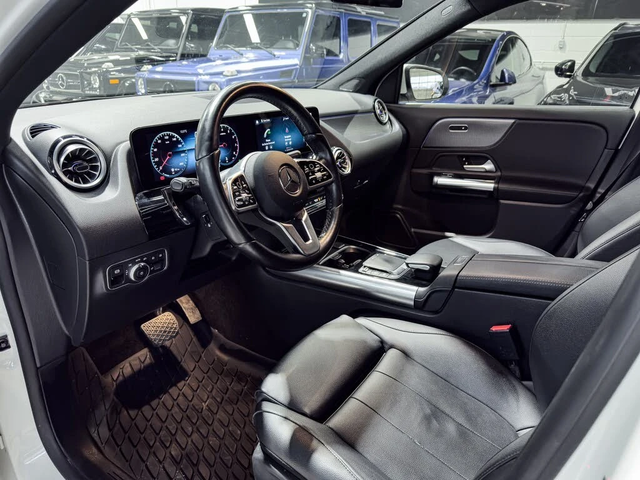 Mercedes-Benz GLC 250 4MATIC* АвтоКредит* (ЦЕНА ДО БГ) - автомобили, коли, обяви за нови и употребявани 8