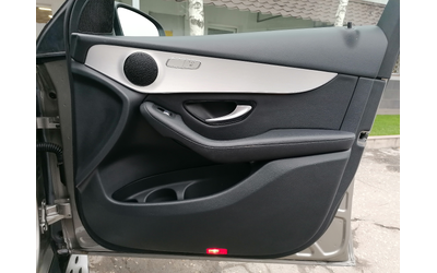 Mercedes-Benz GLC 250 4Matic - автомобили, коли, обяви за нови и употребявани 11