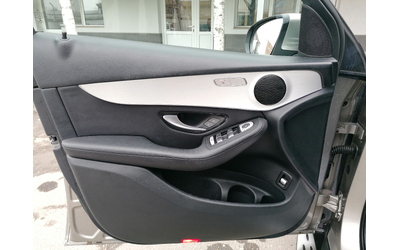 Mercedes-Benz GLC 250 4Matic - автомобили, коли, обяви за нови и употребявани 9