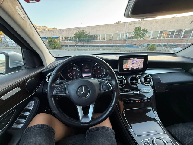 Mercedes-Benz GLC 250 БАРТЕР* AMG* LED* КОЖА* NAVI - автомобили, коли, обяви за нови и употребявани 13
