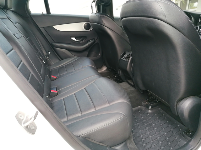 Mercedes-Benz GLC 250 AMG Line - автомобили, коли, обяви за нови и употребявани 12