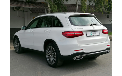 mercedes-benz-glc-250-amg-line - 5