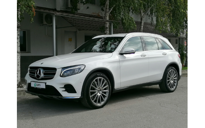 Mercedes-Benz GLC 250 AMG Line - автомобили, коли, обяви за нови и употребявани 6